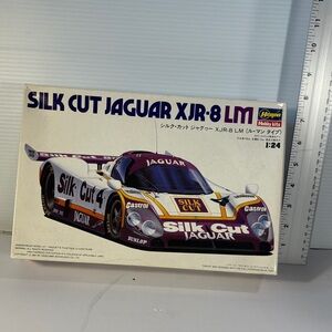 Vintage Hasegawa Silk Cut Jaguar XJR-8 LM Model Kit